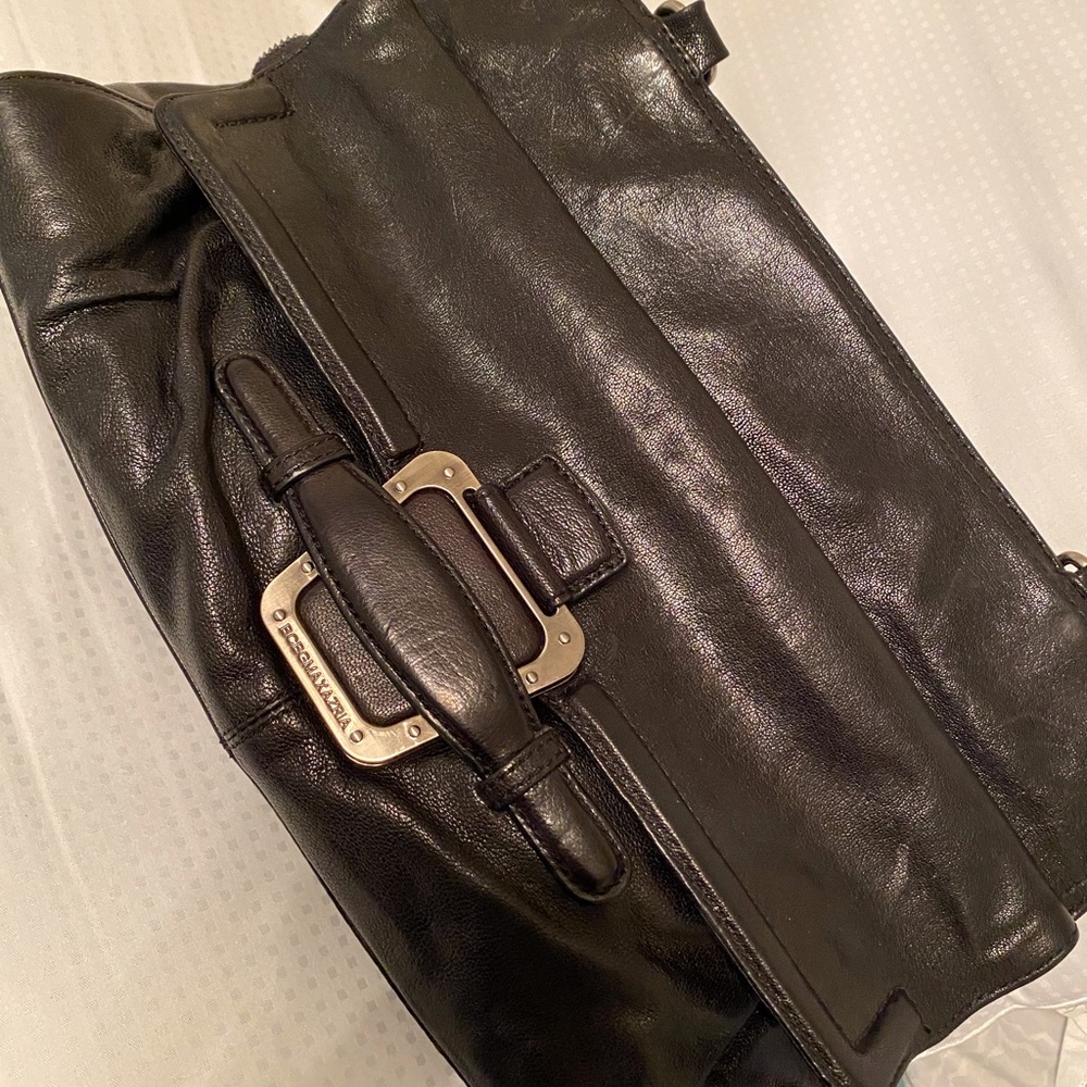 BCBG MAXAZRIA Black leather bag metal chain straps - Picture 9 of 13